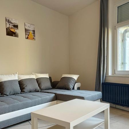 شقة Station 173 A Bruxelles-Charleroi-Airport المظهر الخارجي الصورة