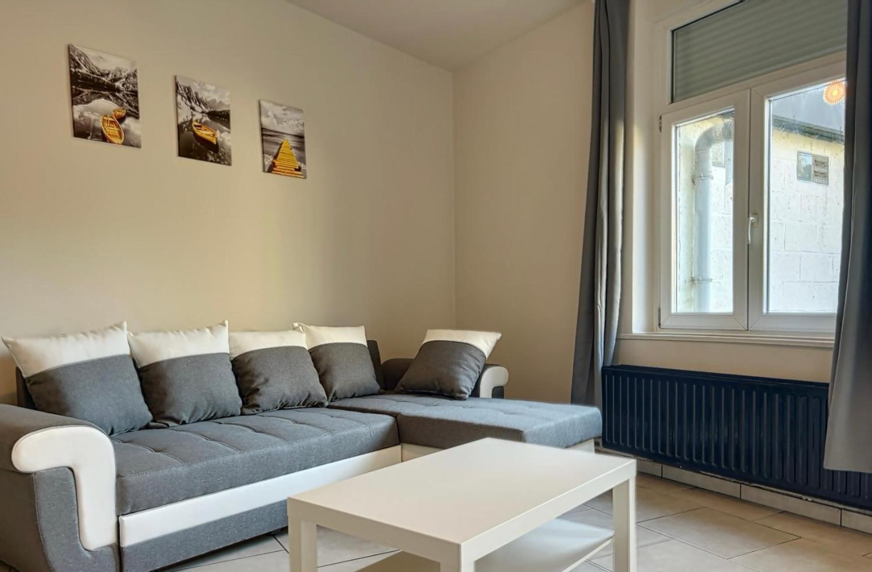 شقة Station 173 A Bruxelles-Charleroi-Airport المظهر الخارجي الصورة